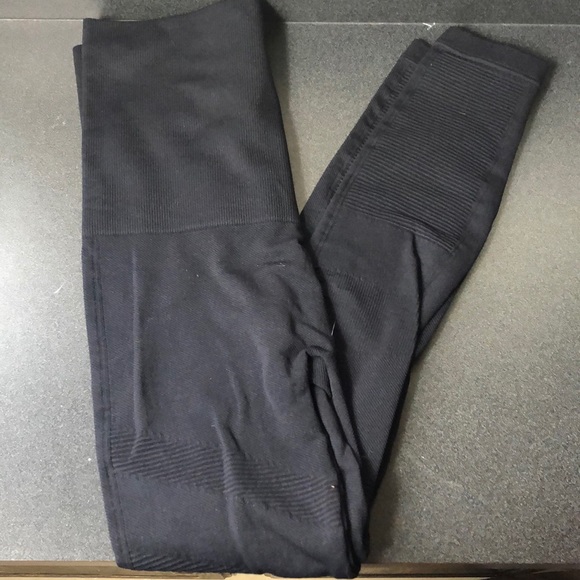 Nwot Belly Bandit Mother Tucker Moto 